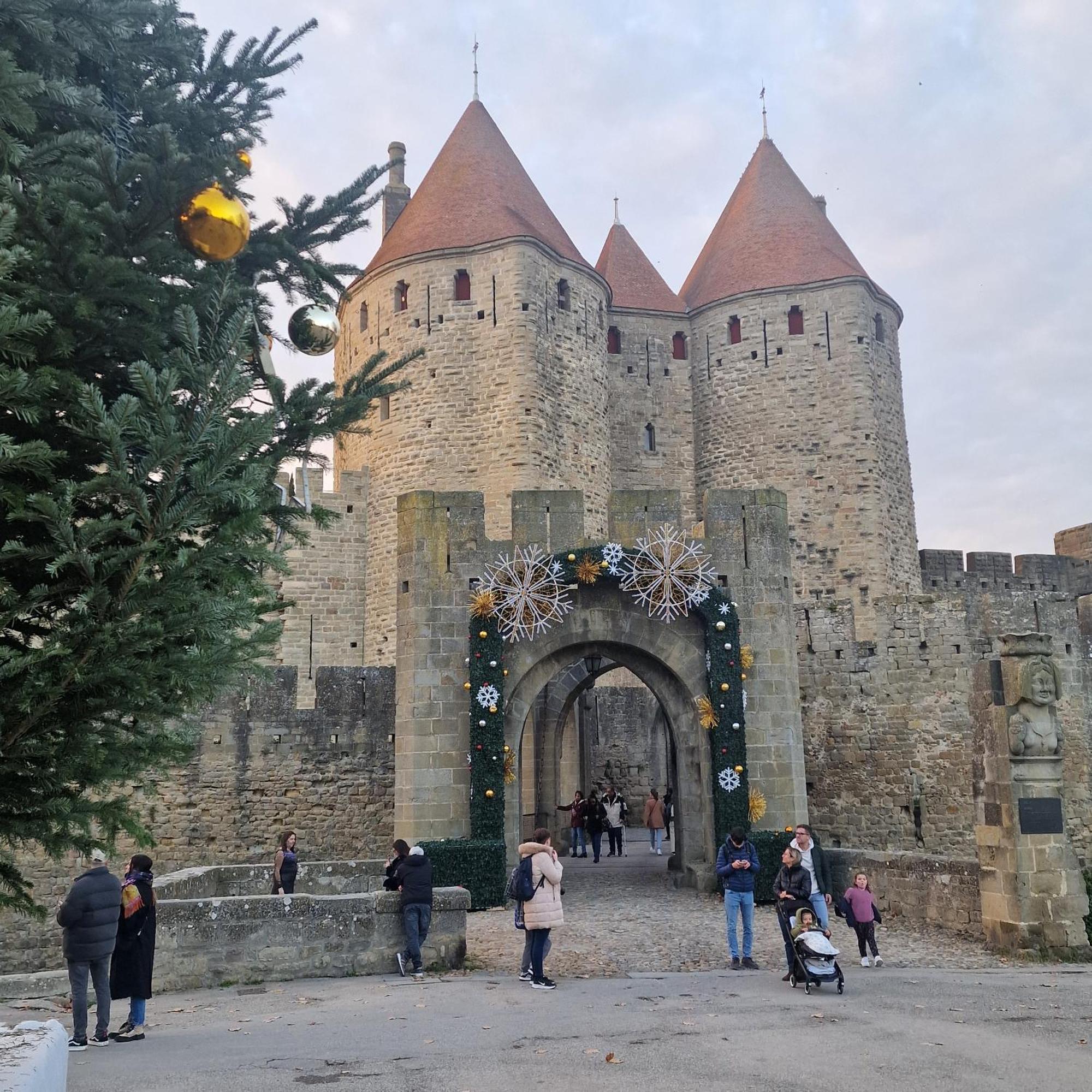 Apartmán Montez Au Creneau, Face A La Cite Vue Sublime Carcassonne Exteriér fotografie